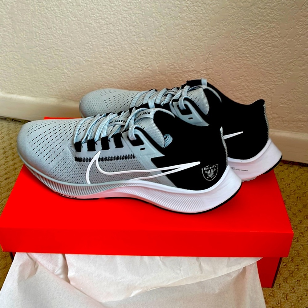 Nike Air Zoom Pegasus 38 Raiders (Brand New)